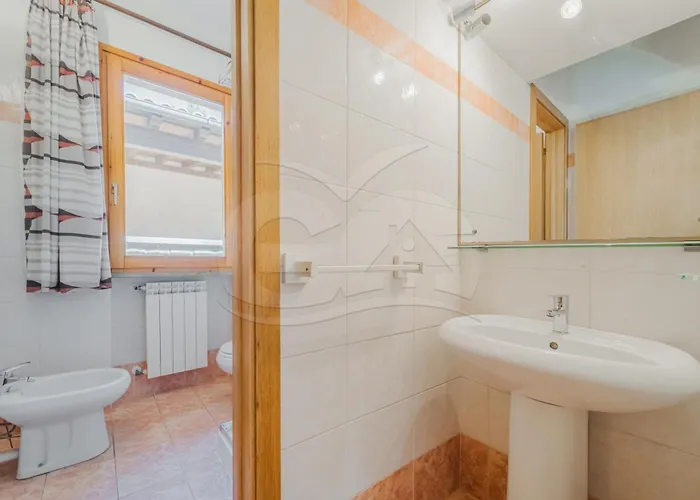 アパート Norsi カポリーヴェリ